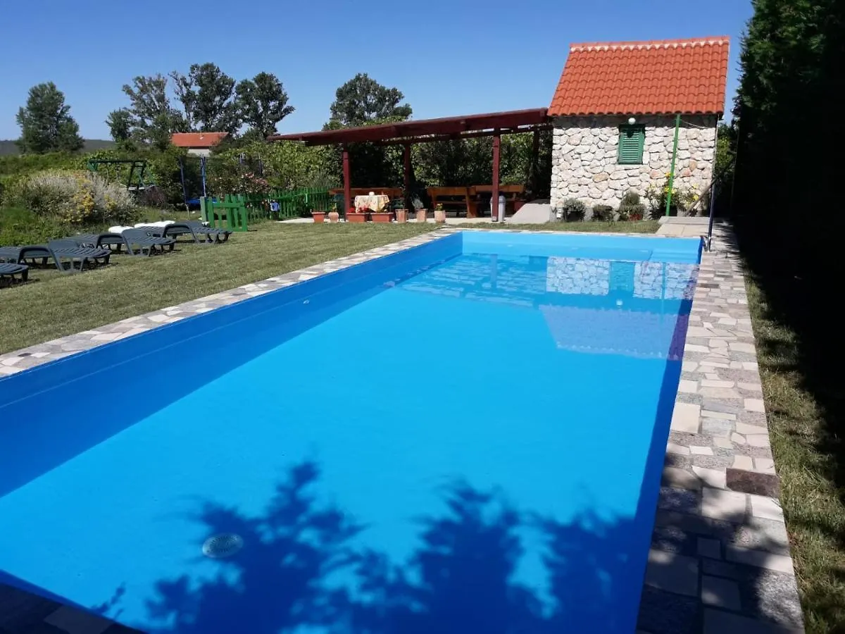 Apartmani Manuela Ljubac