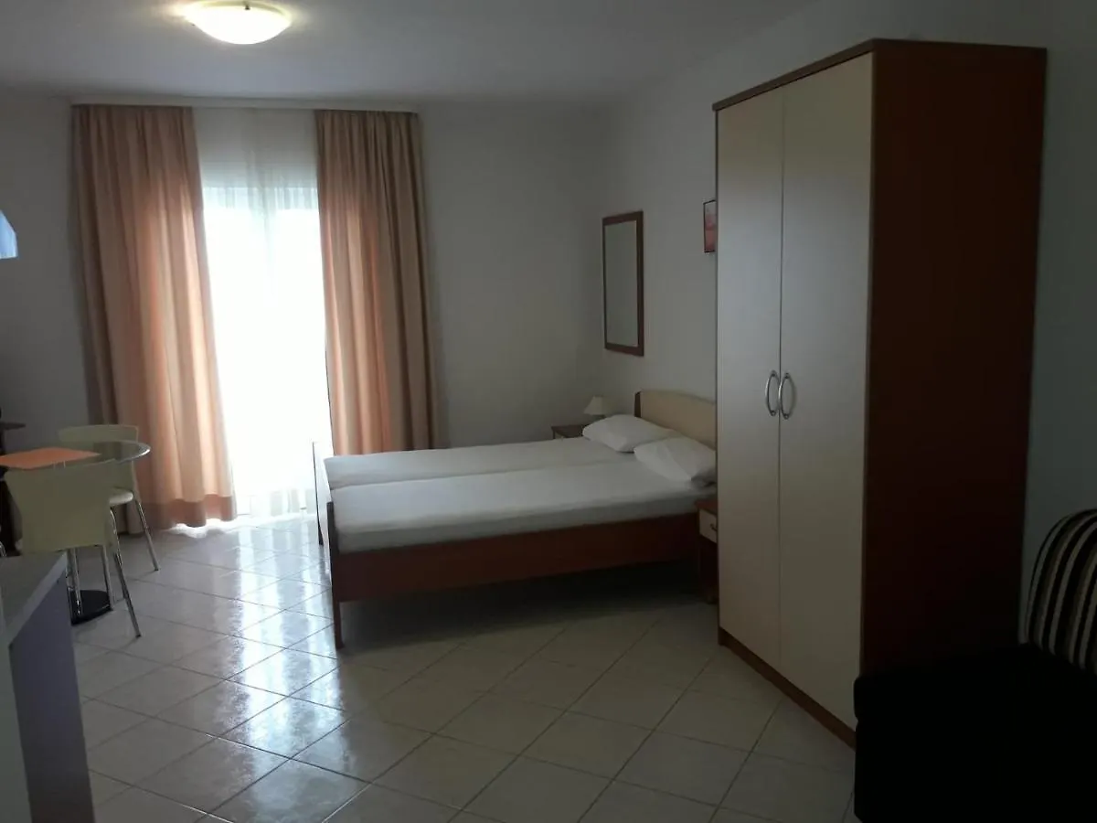 Apartmani Manuela Ljubac Croatia
